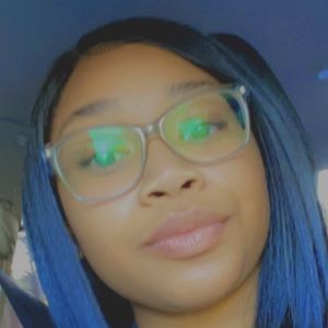 Meet your Posher, Cierra